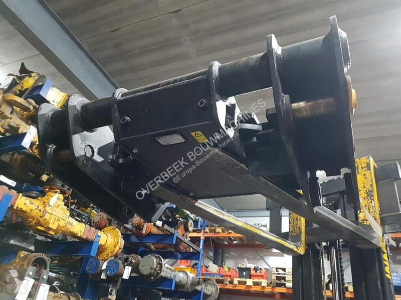 تجهيزات الأشغال العمومية Liebherr...
