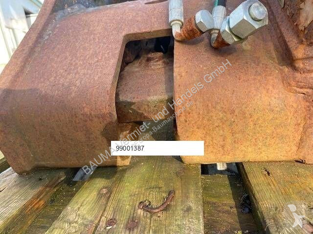 Vybavenie stavebného stroja Volvo (1387)...