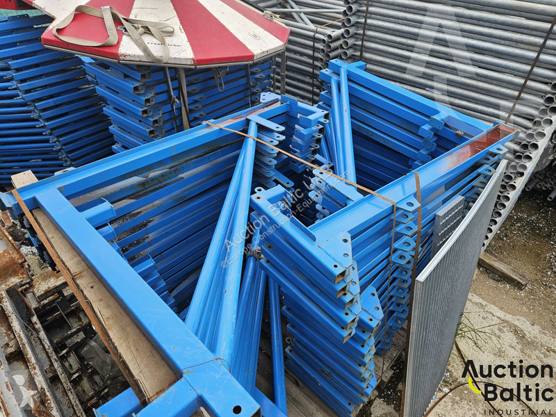 Vybavenie stavebného stroja  formwork details