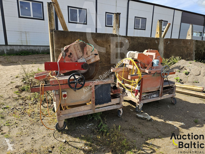 Bygg-anläggningsutrustningar  units concrete...