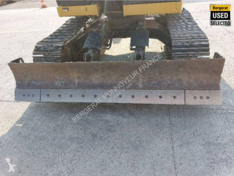 Vybavenie stavebného stroja Caterpillar 310