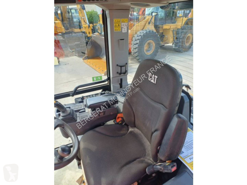 Строително оборудване Caterpillar 908