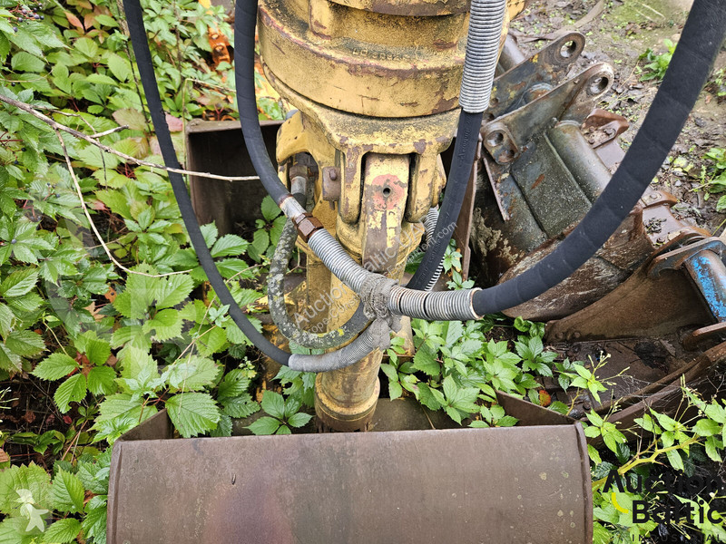 Bucket machinery equipment