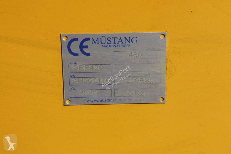 Équipements TP Mustang GRP450