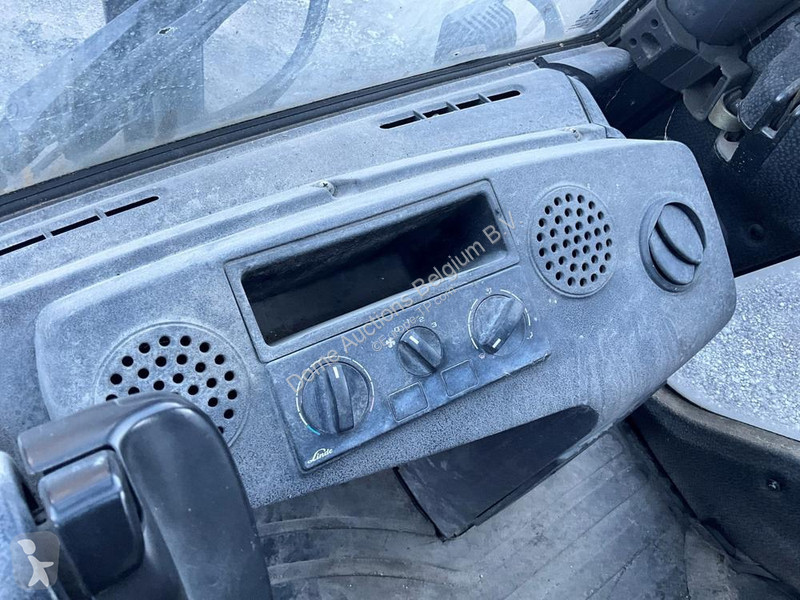 تجهيزات الأشغال العمومية Linde H50D-02