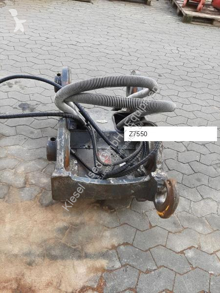 Equipamientos maquinaria OP Oilquick Attache...