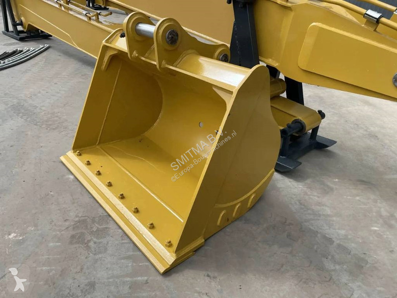 Vybavenie stavebného stroja Caterpillar 323D...