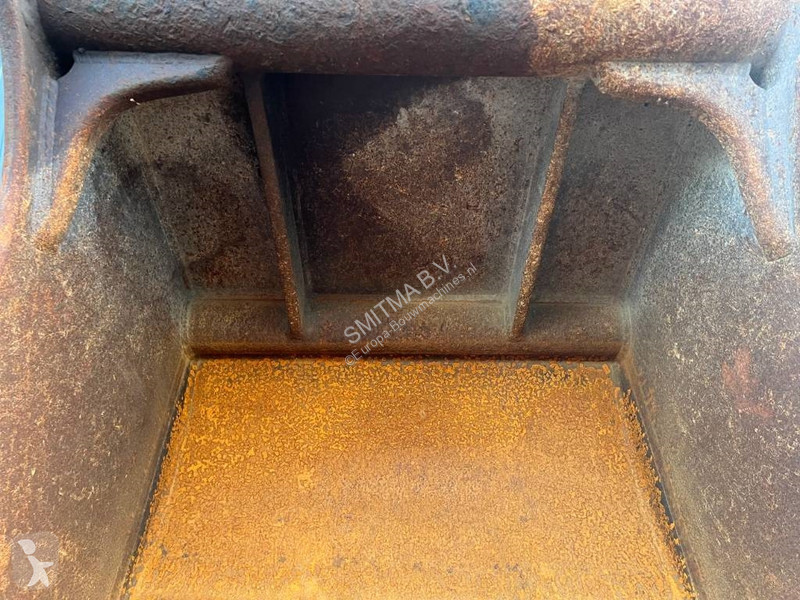 Aanbouwstukken voor bouwmachines  MEK S70