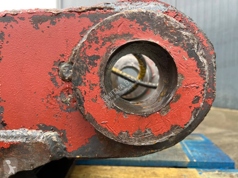 Equipamentos de obras  S70 - 323D