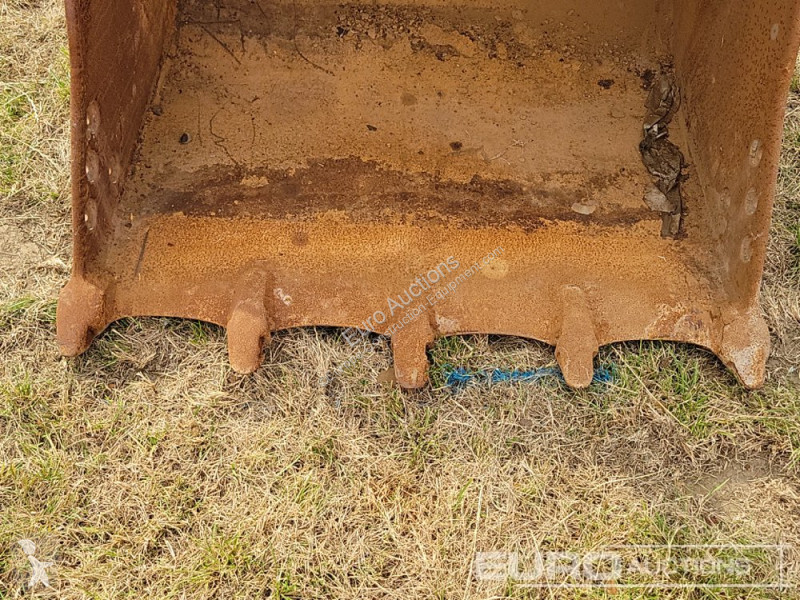 Echipamente pentru construcţii Caterpillar