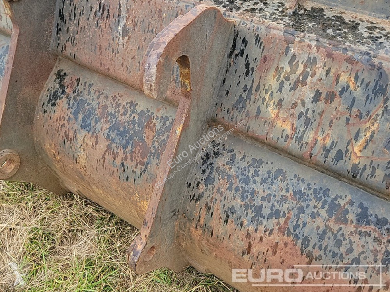 Echipamente pentru construcţii Caterpillar