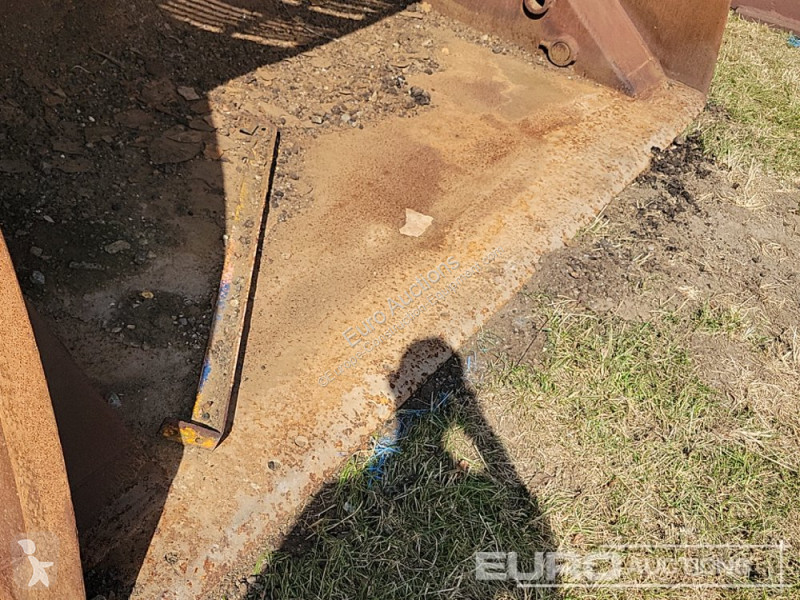 Echipamente pentru construcţii Caterpillar