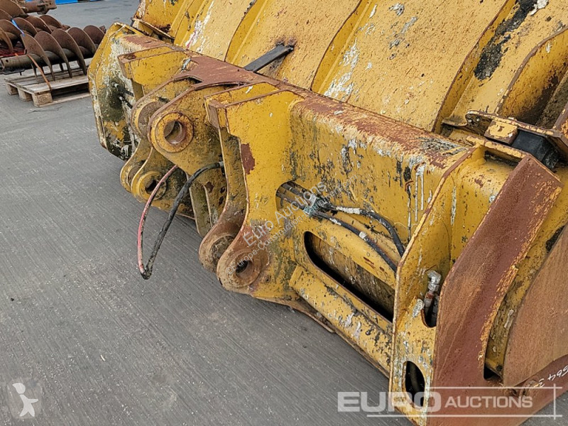 Equipamientos maquinaria OP Caterpillar