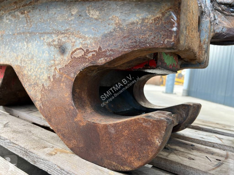 Équipements TP Miller Caterpillar 325 / 329 Geith