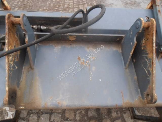 Vybavenie stavebného stroja  BETONOMIESZARKA DO...
