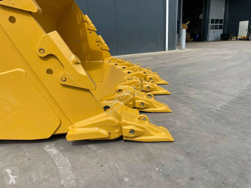 Vybavenie stavebného stroja Caterpillar 988K