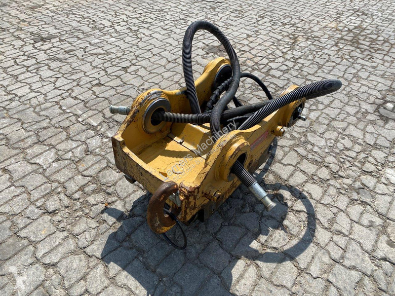 Equipamentos de obras  OQ 70