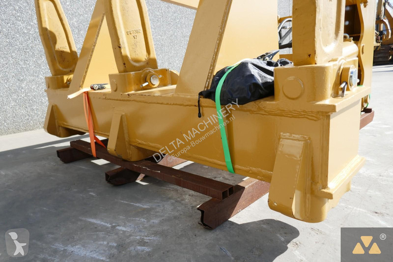 تجهيزات الأشغال العمومية Caterpillar Ripper