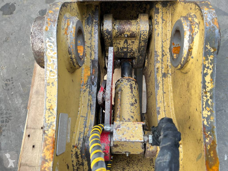 Equipamentos de obras Miller Caterpillar 311D /...