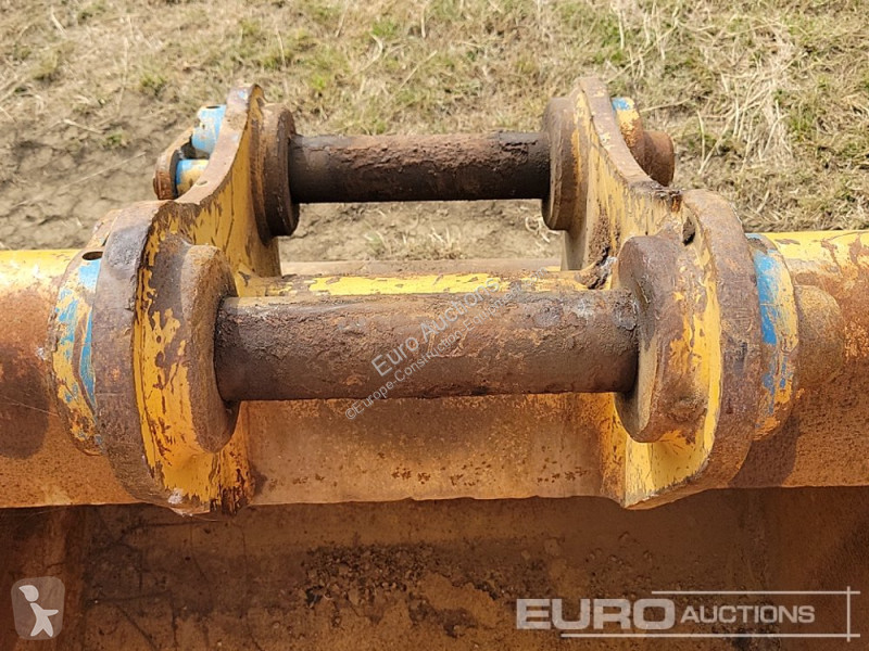 Echipamente pentru construcţii Caterpillar