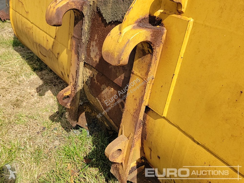 Echipamente pentru construcţii Caterpillar