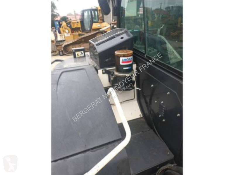 Строително оборудване Yanmar SV100