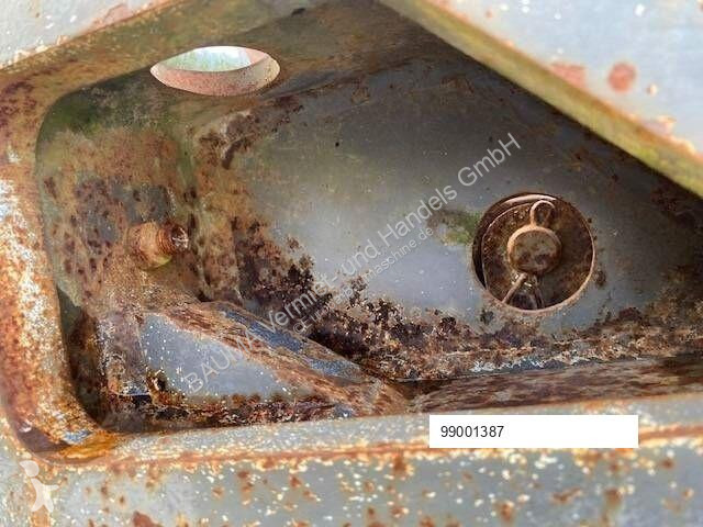 Vybavenie stavebného stroja Volvo (1387)...