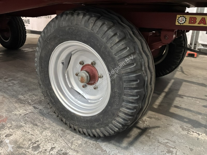 Echipamente pentru construcţii  BA120