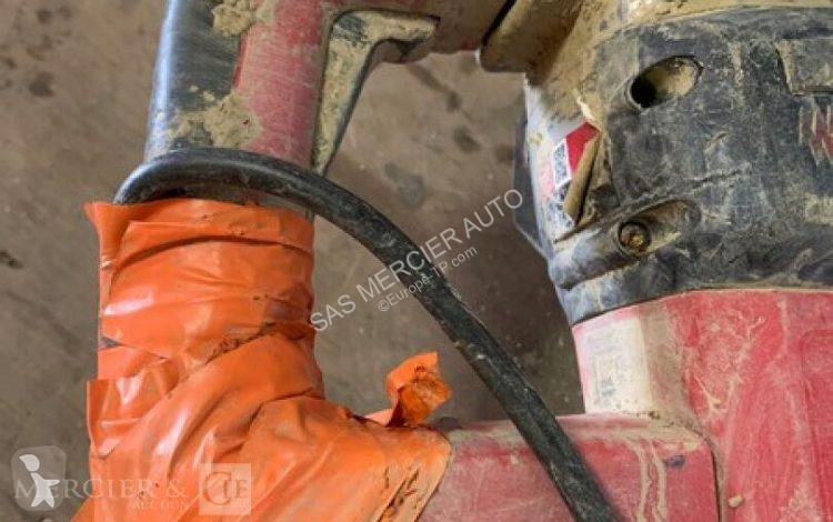 Équipements TP Milwaukee perforateur burineur