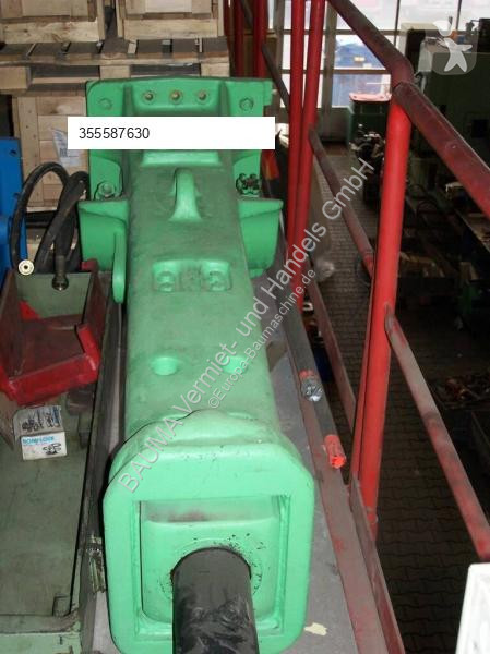 Équipements TP Montabert BRV 43 2.255 kg...