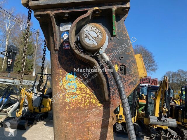 Equipamientos maquinaria OP Soosan SQ 100