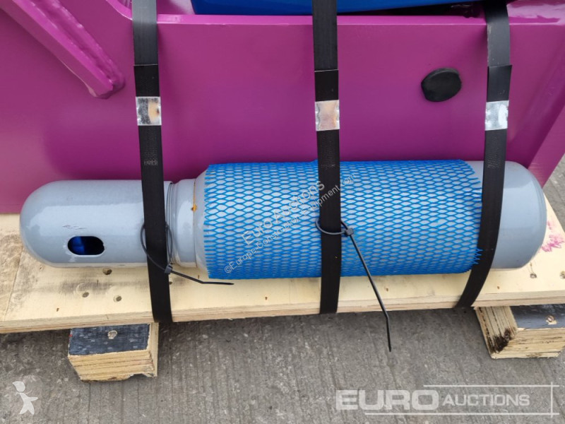 Aanbouwstukken voor bouwmachines  AM68
