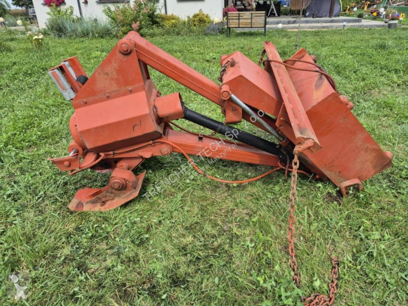 Vybavenie stavebného stroja  Pługoukładacz,...