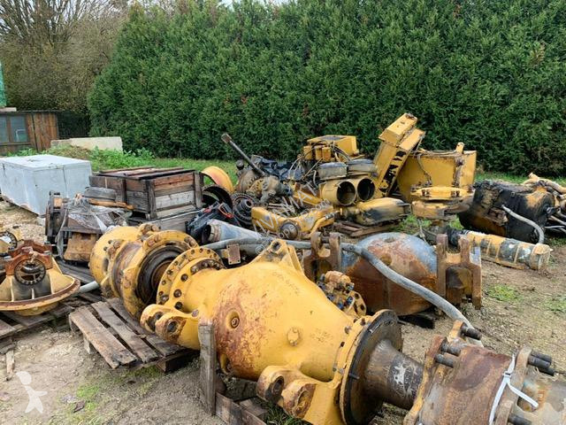 Équipements TP Caterpillar Cat 769 C  Cat 771D...