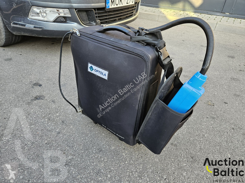 Vybavenie stavebného stroja  laser cleaning device