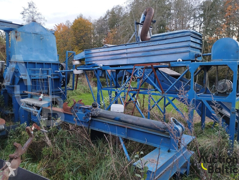 Vybavenie stavebného stroja  recycling line