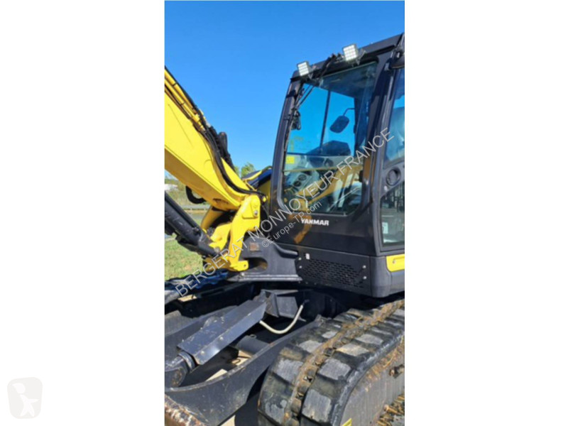 Строително оборудване Yanmar SV100-2 PB