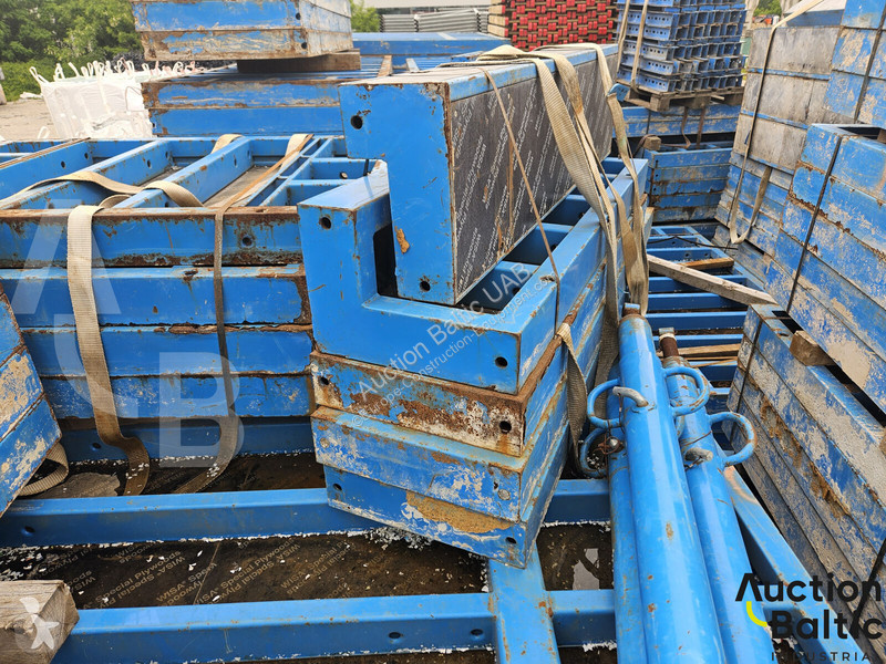 Vybavenie stavebného stroja  formwork details