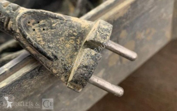 Équipements TP Milwaukee perforateur burineur