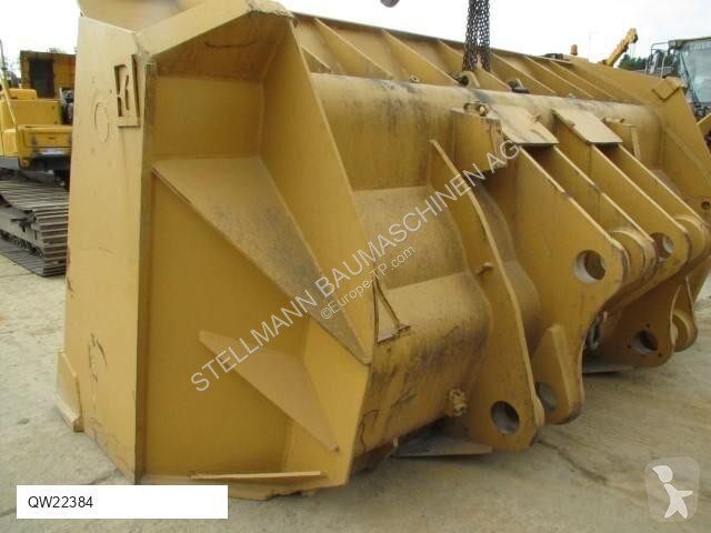 Echipamente pentru construcţii Caterpillar 992...