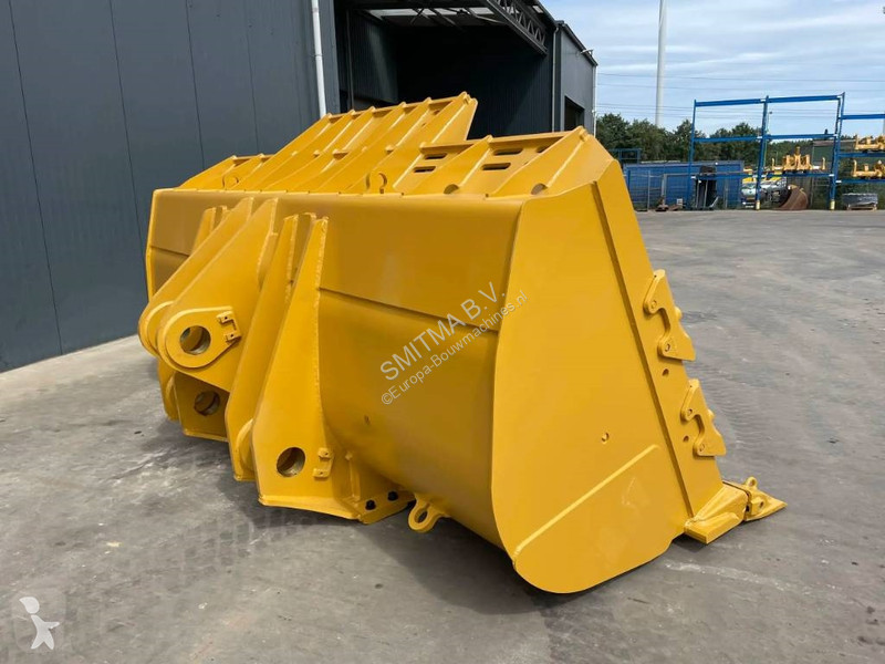 Vybavenie stavebného stroja Caterpillar 988K