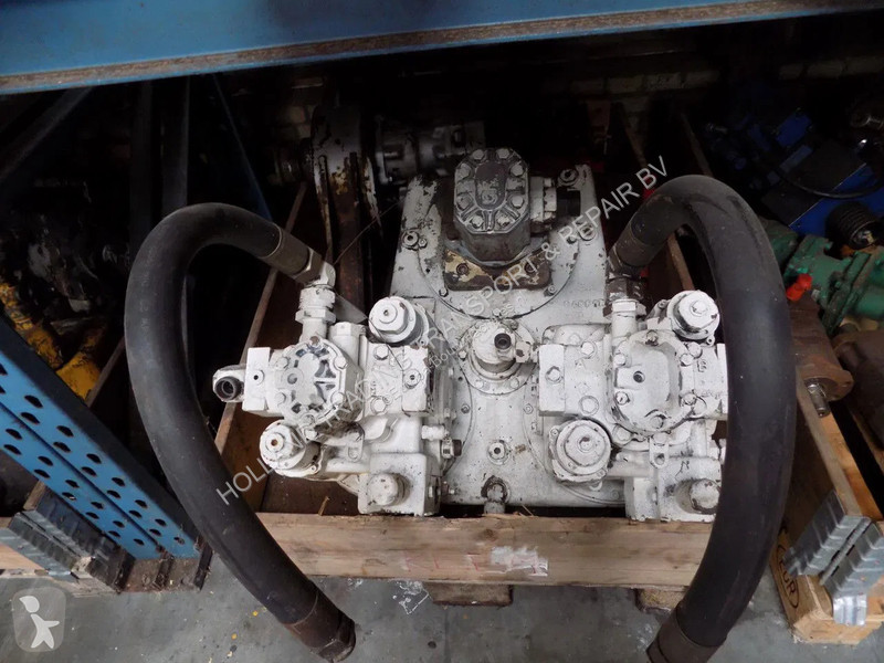 Vybavenie stavebného stroja  hydro motor...