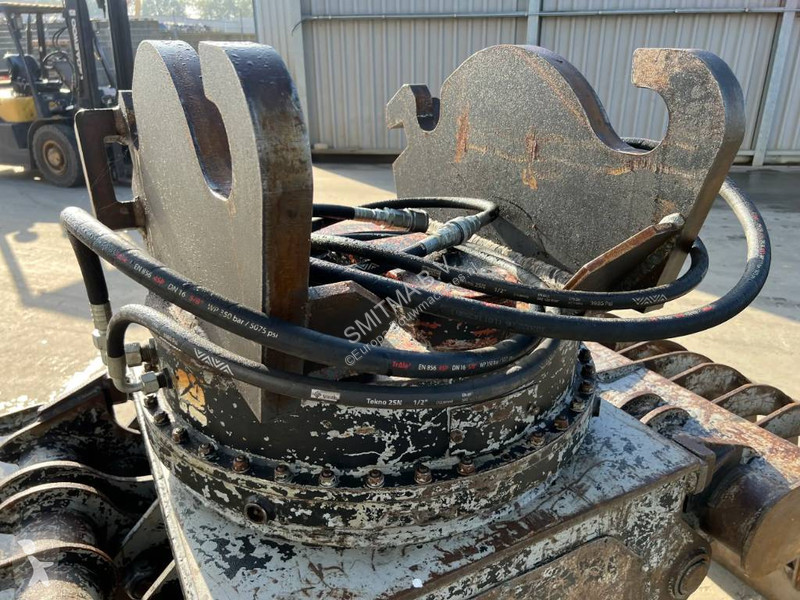 Aanbouwstukken voor bouwmachines Rotar CW45S