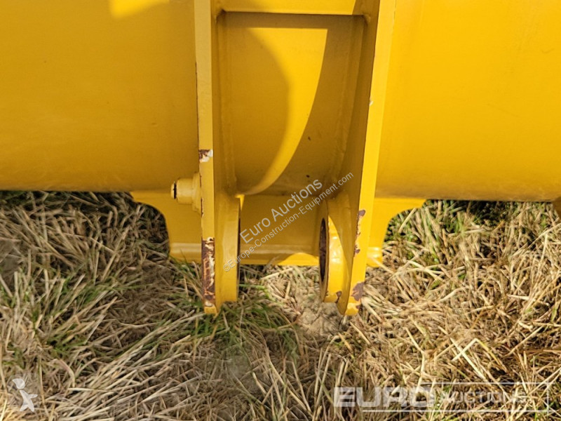 Echipamente pentru construcţii Caterpillar