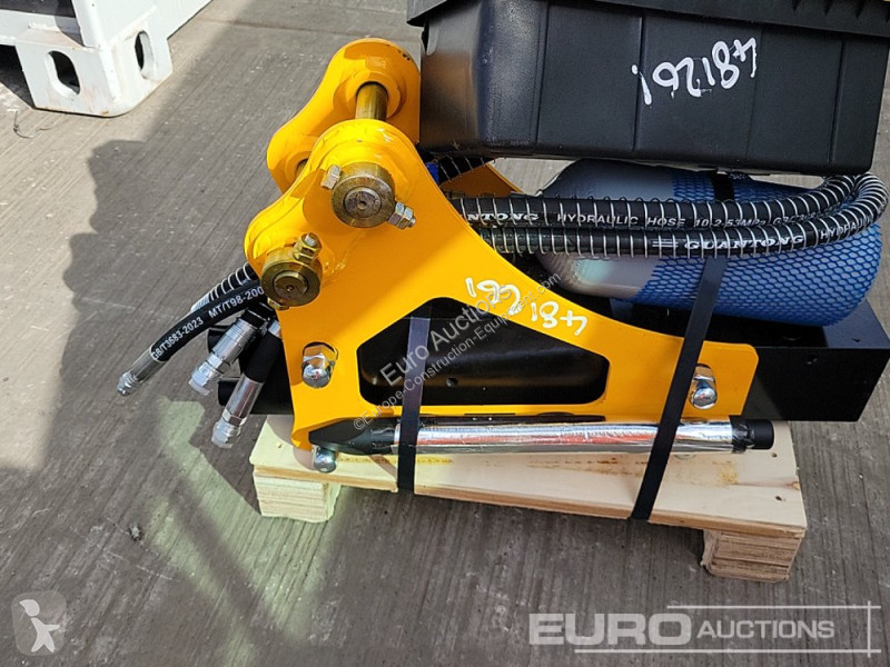 Echipamente pentru construcţii  CK35