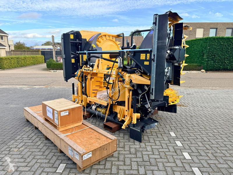 Aanbouwstukken voor bouwmachines New Holland...
