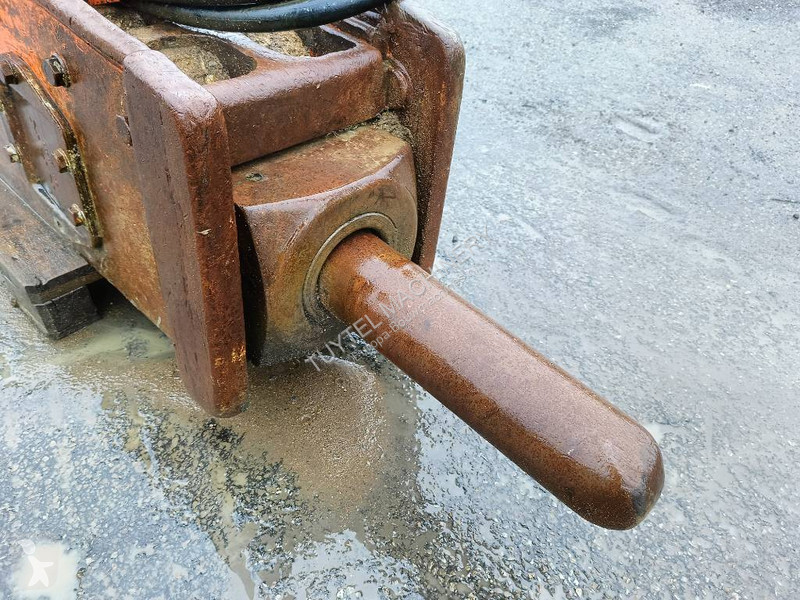 Attrezzature per macchine movimento terra NPK E...