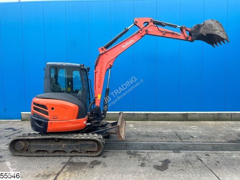 Echipamente pentru construcţii Kubota U 48...