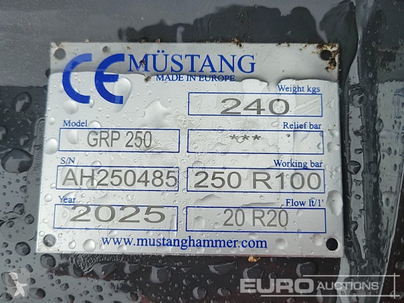 Equipamientos maquinaria OP Mustang