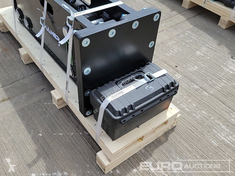Echipamente pentru construcţii  HX800SA